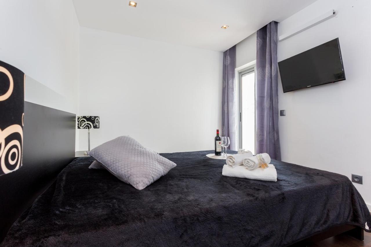 Squash Rocha Suite Beach Apartment ปอร์ติเมา ภายนอก รูปภาพ