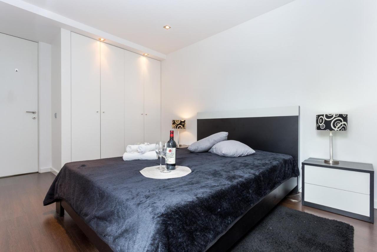 Squash Rocha Suite Beach Apartment ปอร์ติเมา ภายนอก รูปภาพ